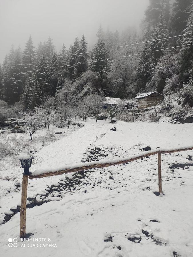 Moksha - By The River Villa Jibhi Bagian luar foto