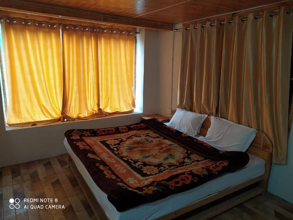 Moksha - By The River Villa Jibhi Bagian luar foto